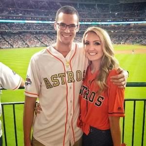 Meet your Posher, Lindsey